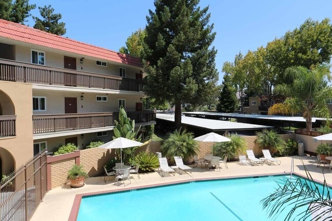 Northgate Savoy - Northgate Apartments