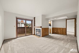 Building Photo - 7242 Foxridge Cir