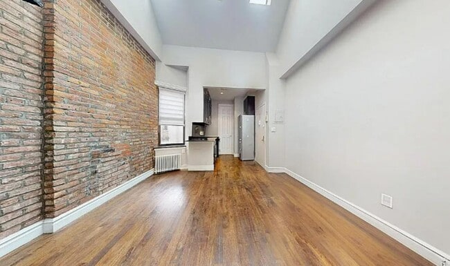 Foto del edificio - East 25th Street