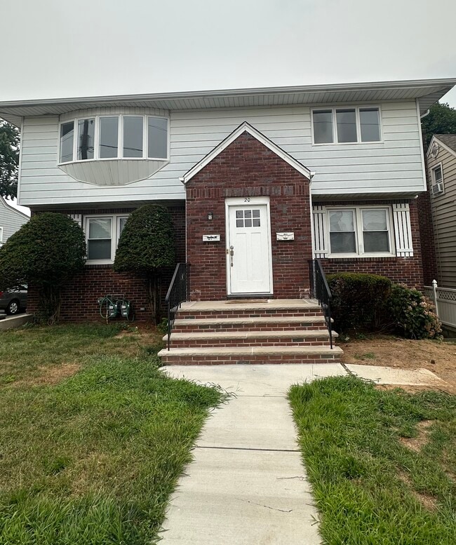 Building Photo - 20 Kipp Ave