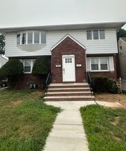 Building Photo - 20 Kipp Ave