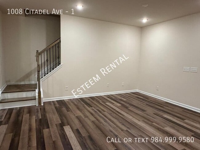 Foto del edificio - 1008 Citadel Ave