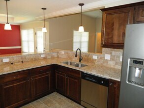 Building Photo - 7018 Summerton Dr