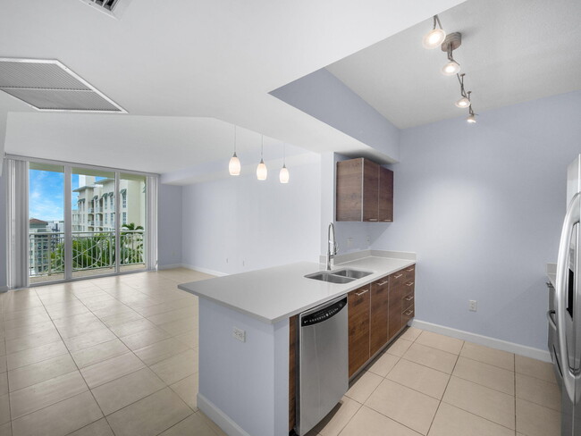 Foto del edificio - 480 Hibiscus St