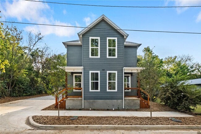 Foto del edificio - 588 S Willow Ave