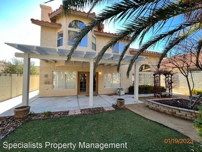 Building Photo - 5 br, 3 bath House - 1921 Tropical Breeze ...