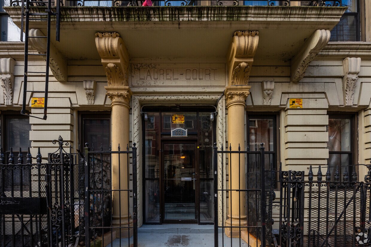 Fotografía del edificio - 552 West 141st Street