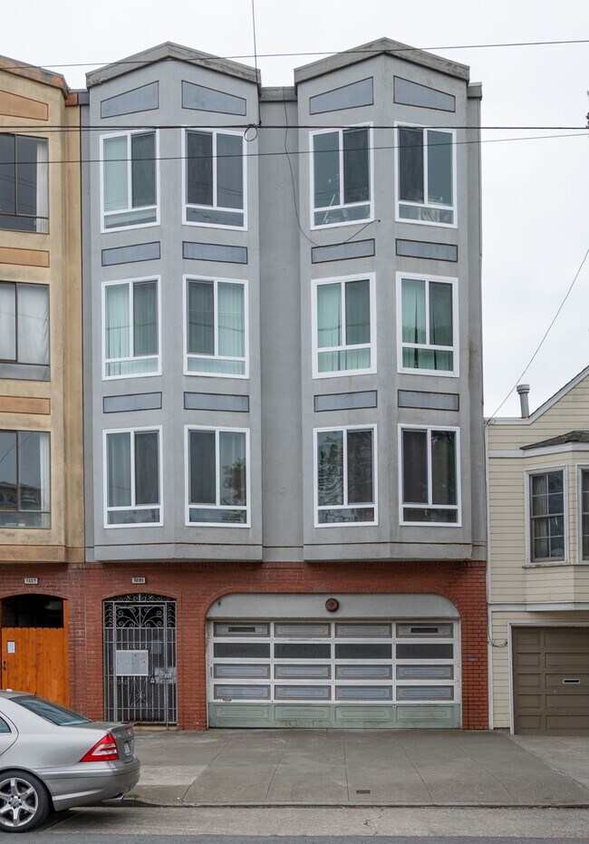 Building Photo - 7233 Geary Blvd