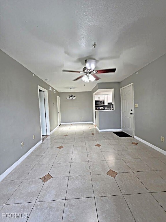 Foto del edificio - 2937 Winkler Ave