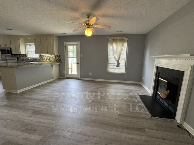 Building Photo - 200 Maryfield Ct