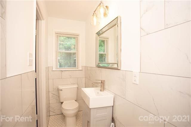 Foto del edificio - 3237 Harrow Pl