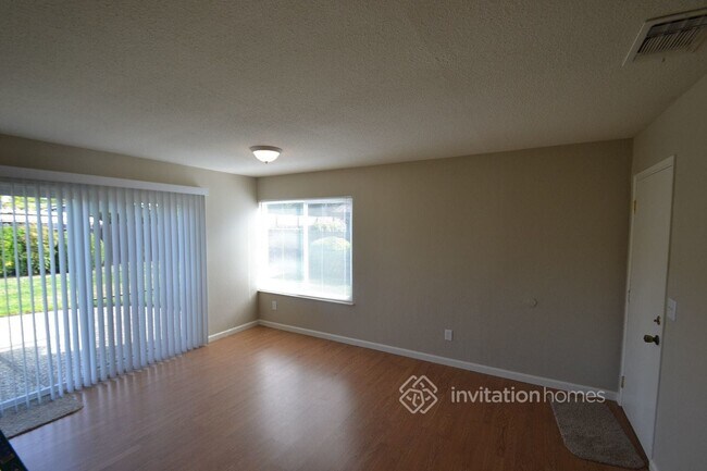 Building Photo - 8961 Park Meadows Dr