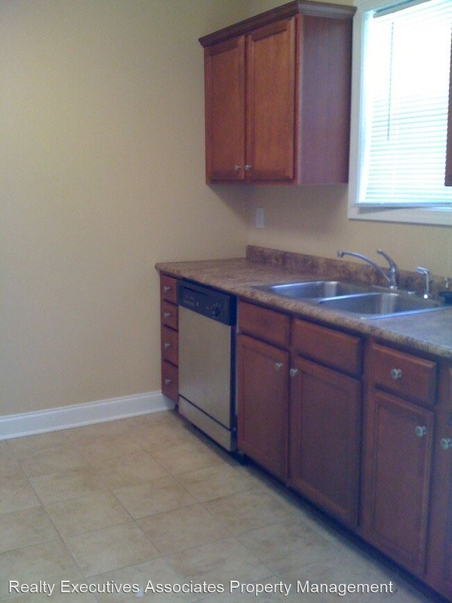 Building Photo - 2 br, 2 bath House - 1453 Hazelgreen Way