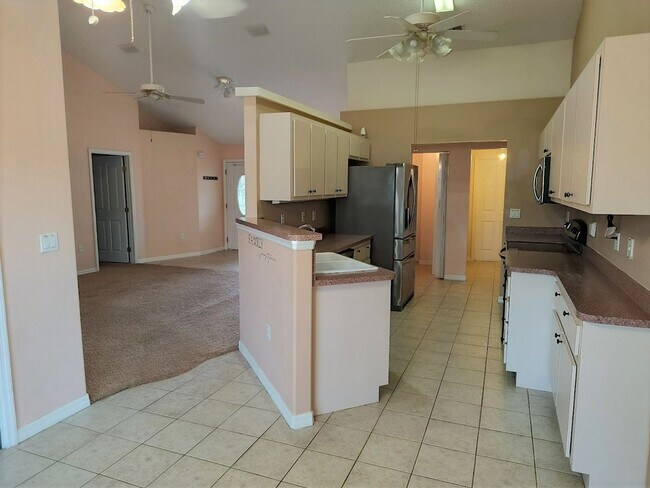 Foto del edificio - 3 br, 2 bath House - 31 Pecan Run Drive