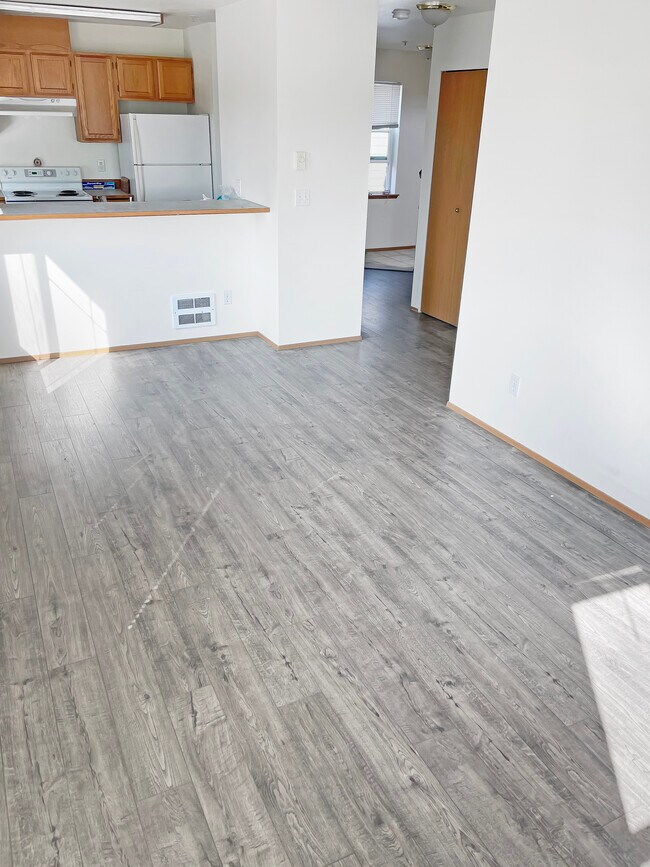 Área de estar - 936 N 85th St