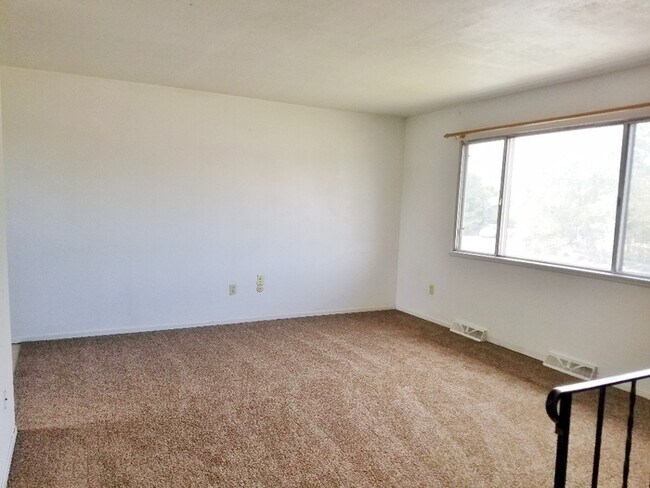 Building Photo - 4309 Rio Verde St