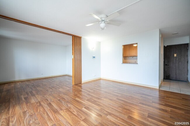 Building Photo - $3,000 / 2br - 731ft2 - 2 BED 2 BATH CONDO IN PEARLRIDGE G&T