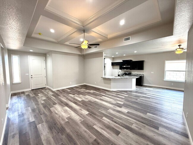 Foto del edificio - Gorgeous 2025 Built 3 Bedroom 2 Bath Home! *HOME IS CURRENTLY OCCUPIED, PLEASE DO NOT DISTURB THE...
