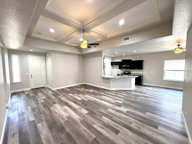 Building Photo - Gorgeous 2025 Built 3 Bedroom 2 Bath Home!