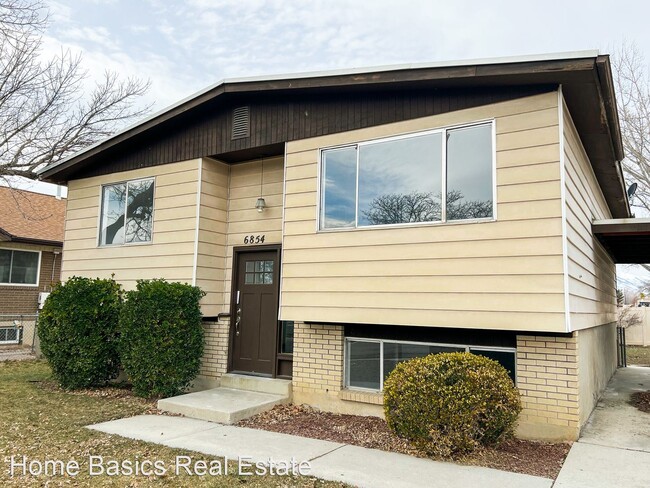 Foto del edificio - 3 br, 2 bath House - 6854 S Rhonda Ave