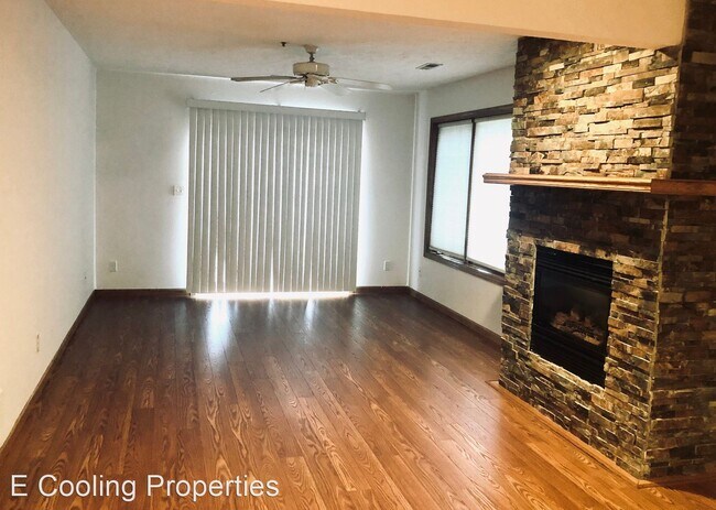 Foto del edificio - 2 br, 1 bath Apartment - 7250 N Alpine Rd