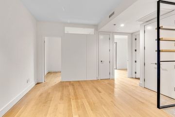Foto principal - 633 Marcy Ave