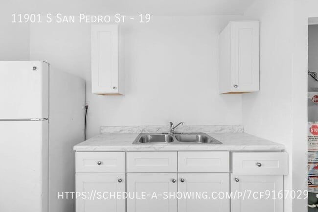 Foto del edificio - 11901 San Pedro St
