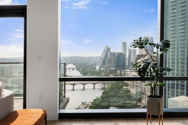 Foto del edificio - 70 Rainey St