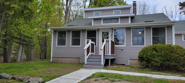 Building Photo - Unit A (Main House)