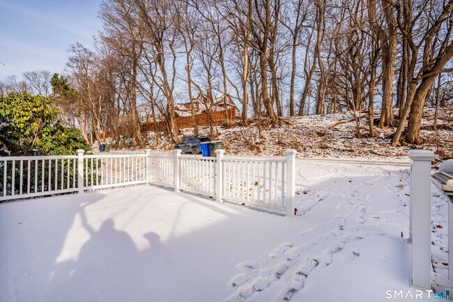 Foto del edificio - 420 S Main St