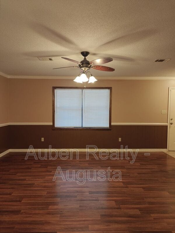 Building Photo - 3718 Byrd Rd