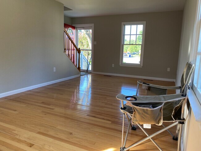 Foto del edificio - 1221 Magnolia Ct