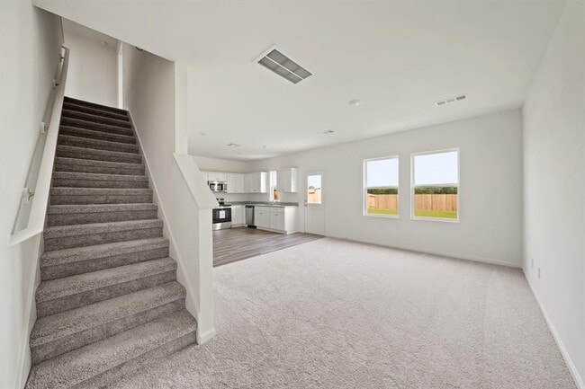 Building Photo - 8627 Vacek Xing Wy