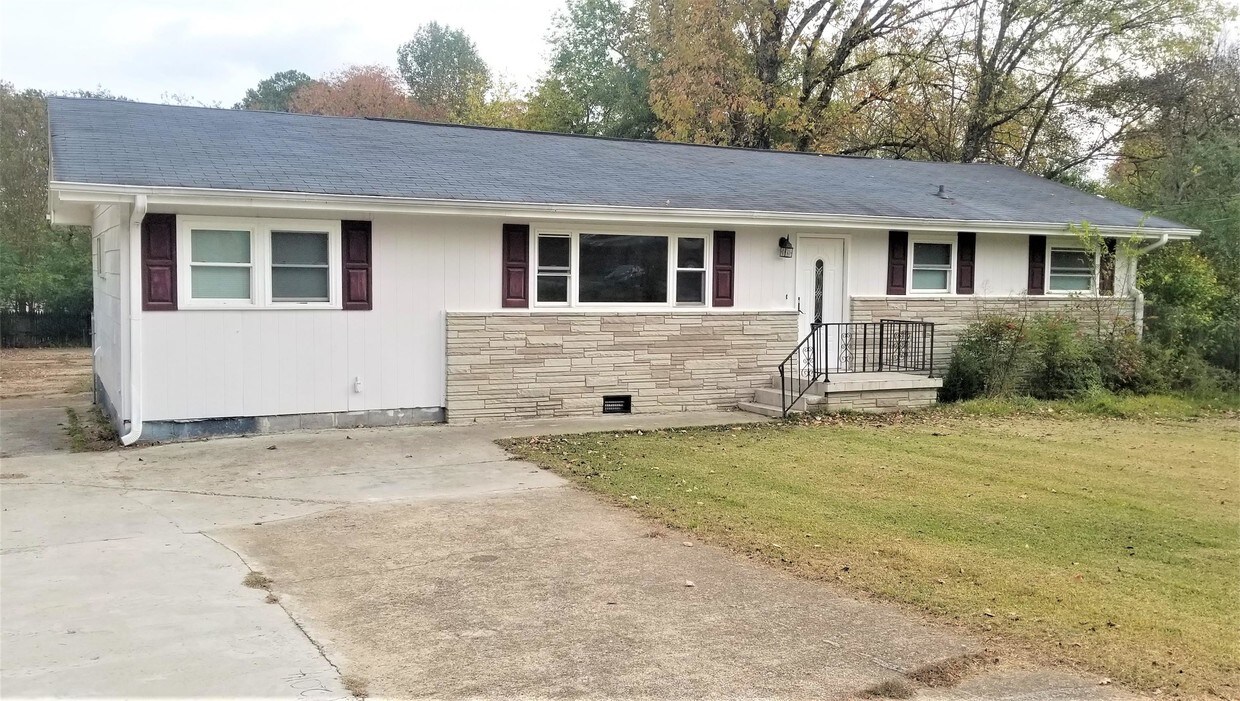 Primary Photo - 1524 Joiner Rd