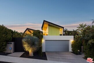 Building Photo - 3660 Inglewood Blvd