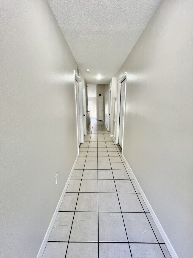 Foto del edificio - 37228 Grassy Hill Ln