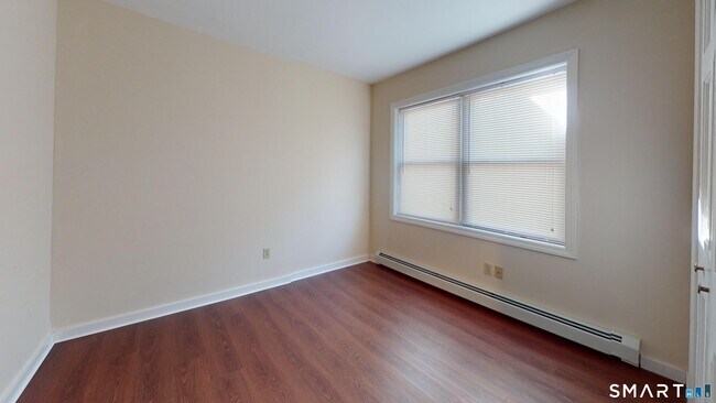 Foto del edificio - 37 Landin St