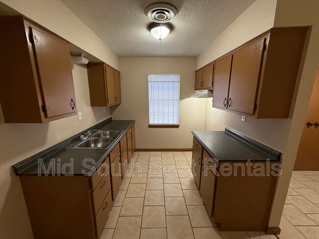 Foto del edificio - 3642 Windermere Rd