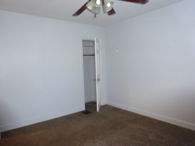 Building Photo - 5595 Colerain Ave