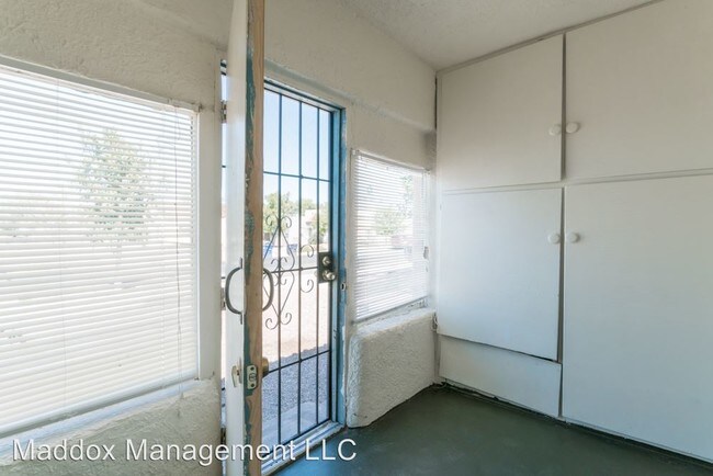 Foto del edificio - 2102 Coal Ave SE