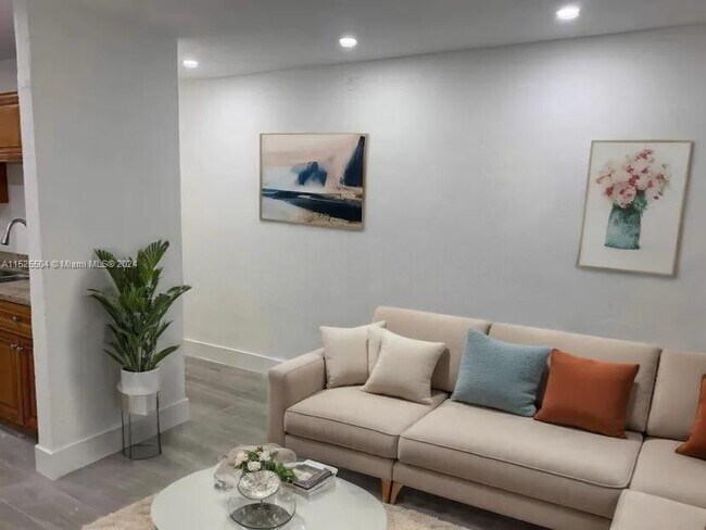 Foto del edificio - 105 NW 14th Way