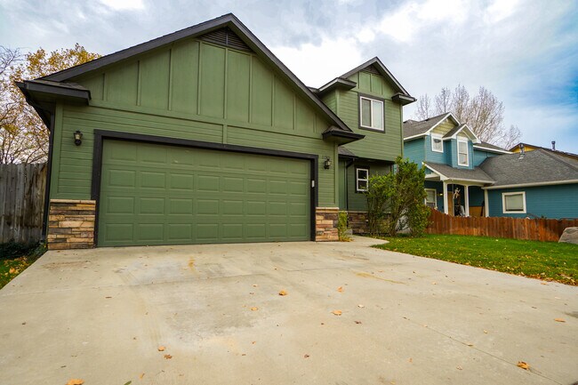 Foto del edificio - 11301 W Goldenrod Ave