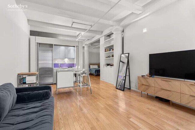 Foto del edificio - 16 W 19th St