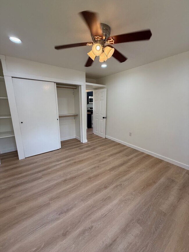 Foto del edificio - 1 Bedroom House in Tranquil Setting With L...