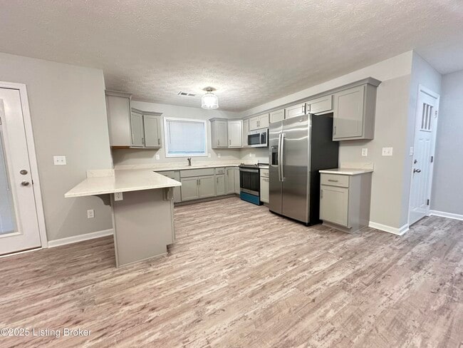 Building Photo - 514 Eagle Pointe Dr