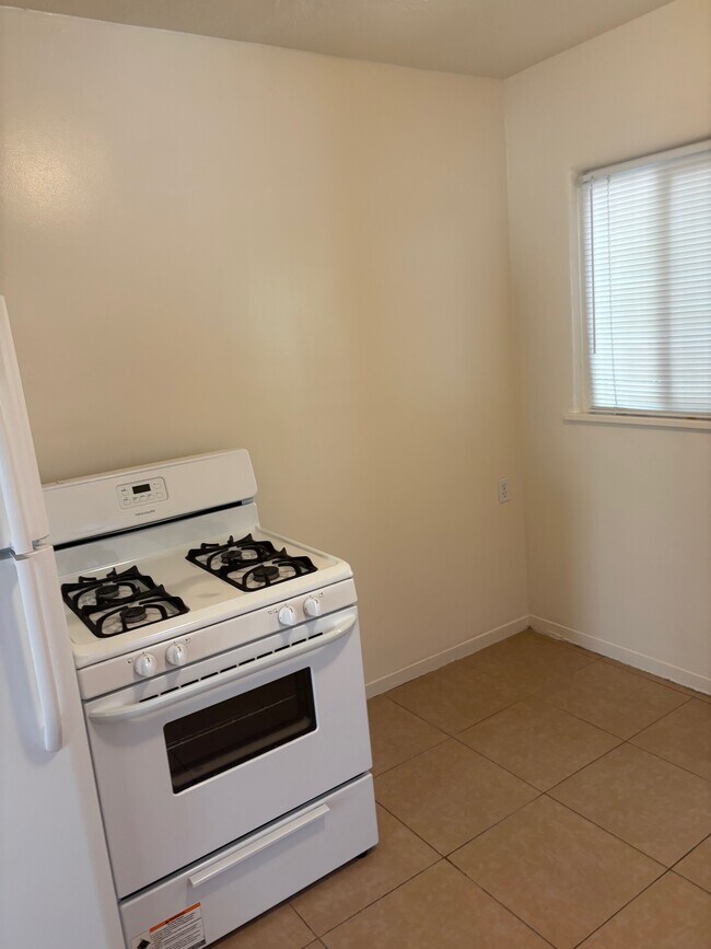 Foto del edificio - 623 14th St NW