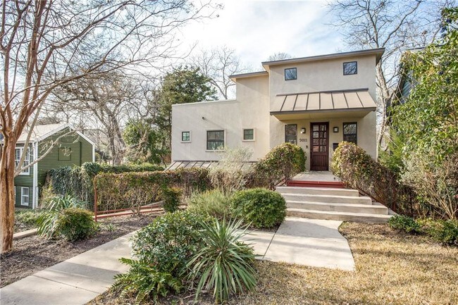 Building Photo - 9011 Groveland Dr
