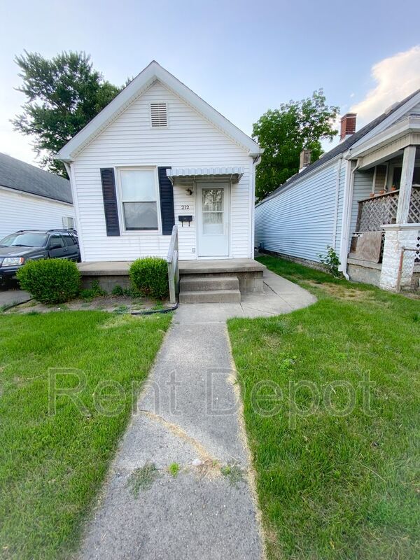 Primary Photo - 212 E Florida St