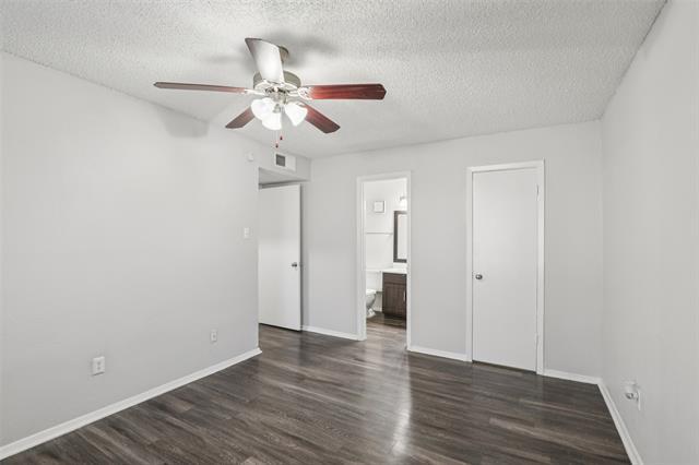 Foto del edificio - 1910 Joe Ramsey Blvd E