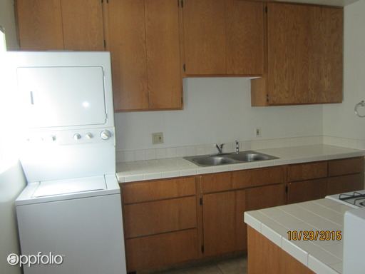 Building Photo - 33447 Date Palm Dr
